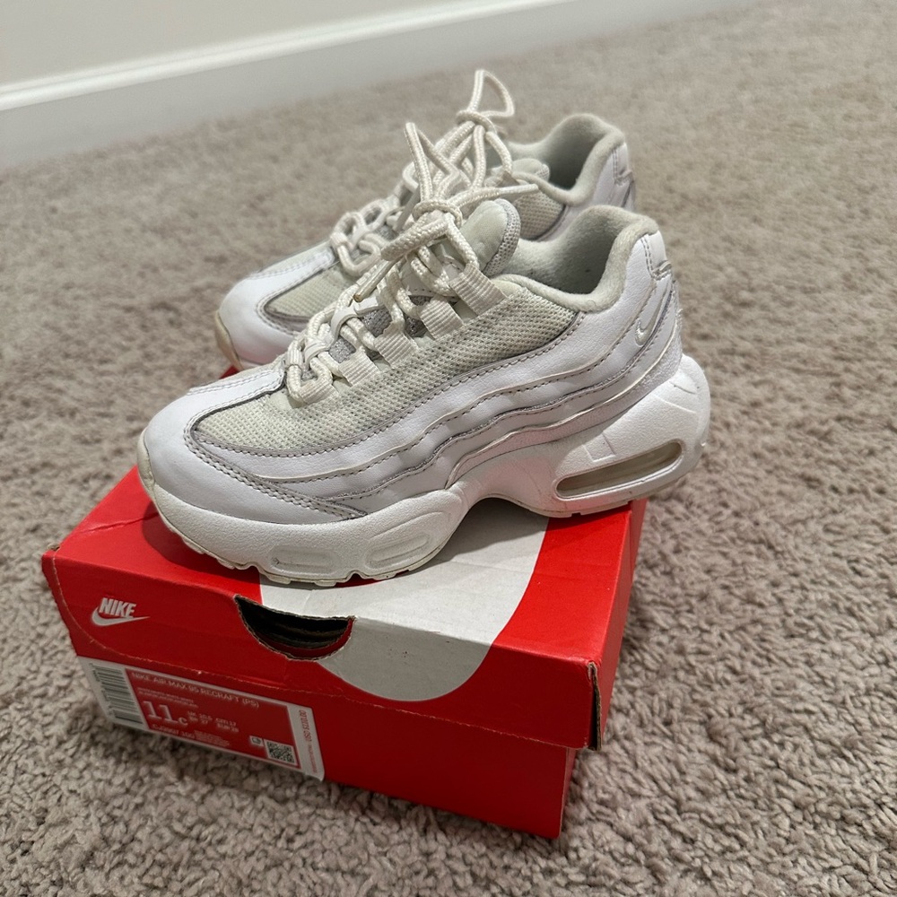 Kids Nike Airmax Shoes